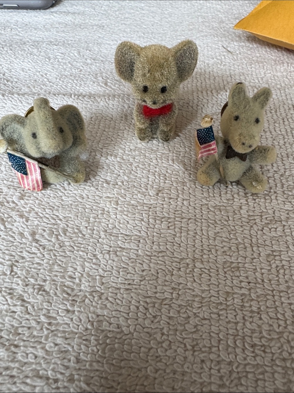 Elephant, Donkey and mouse pins